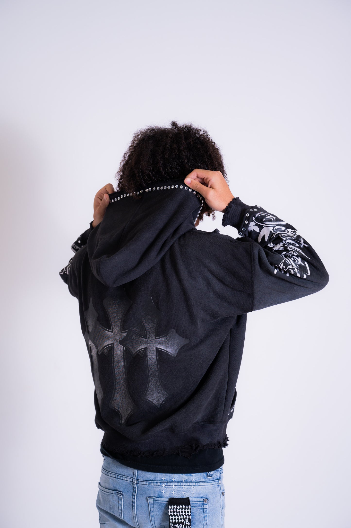 Black cropped hoodie